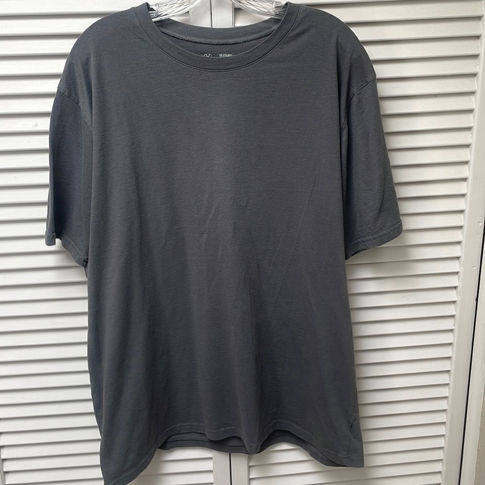 COPY - Under Armour soft t shirt